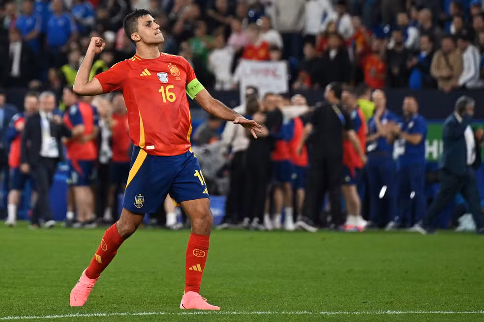 Rodri provoca antes de França x Espanha na Copa 2026: "Podemos vencê-los"